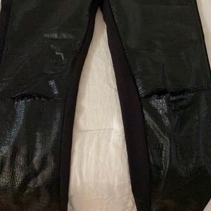 Leather leggings